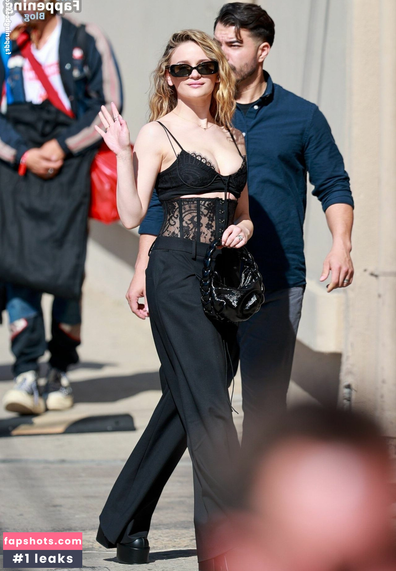 Joey King gallery photo #522