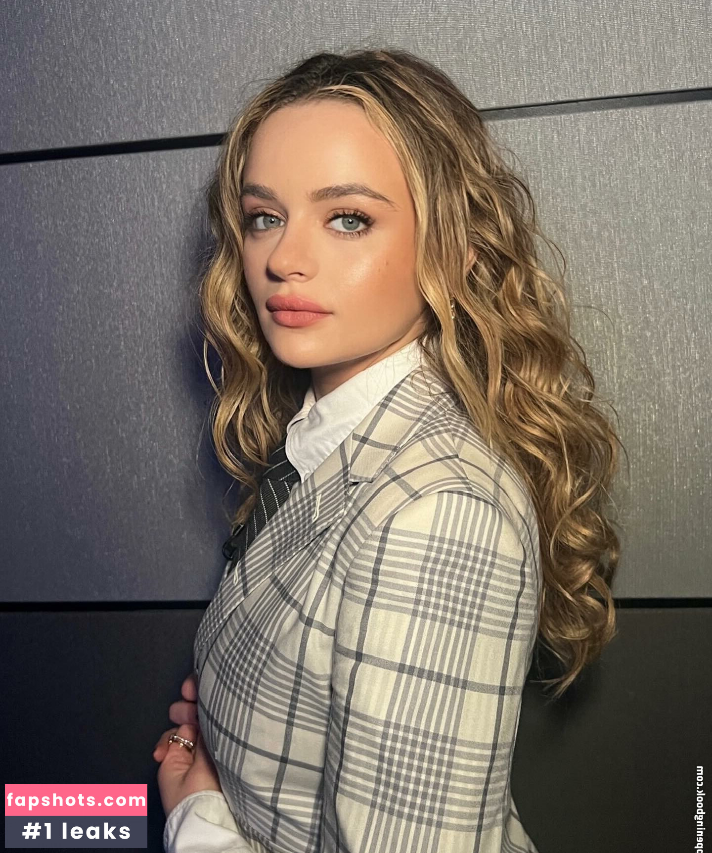 Joey King gallery photo #556