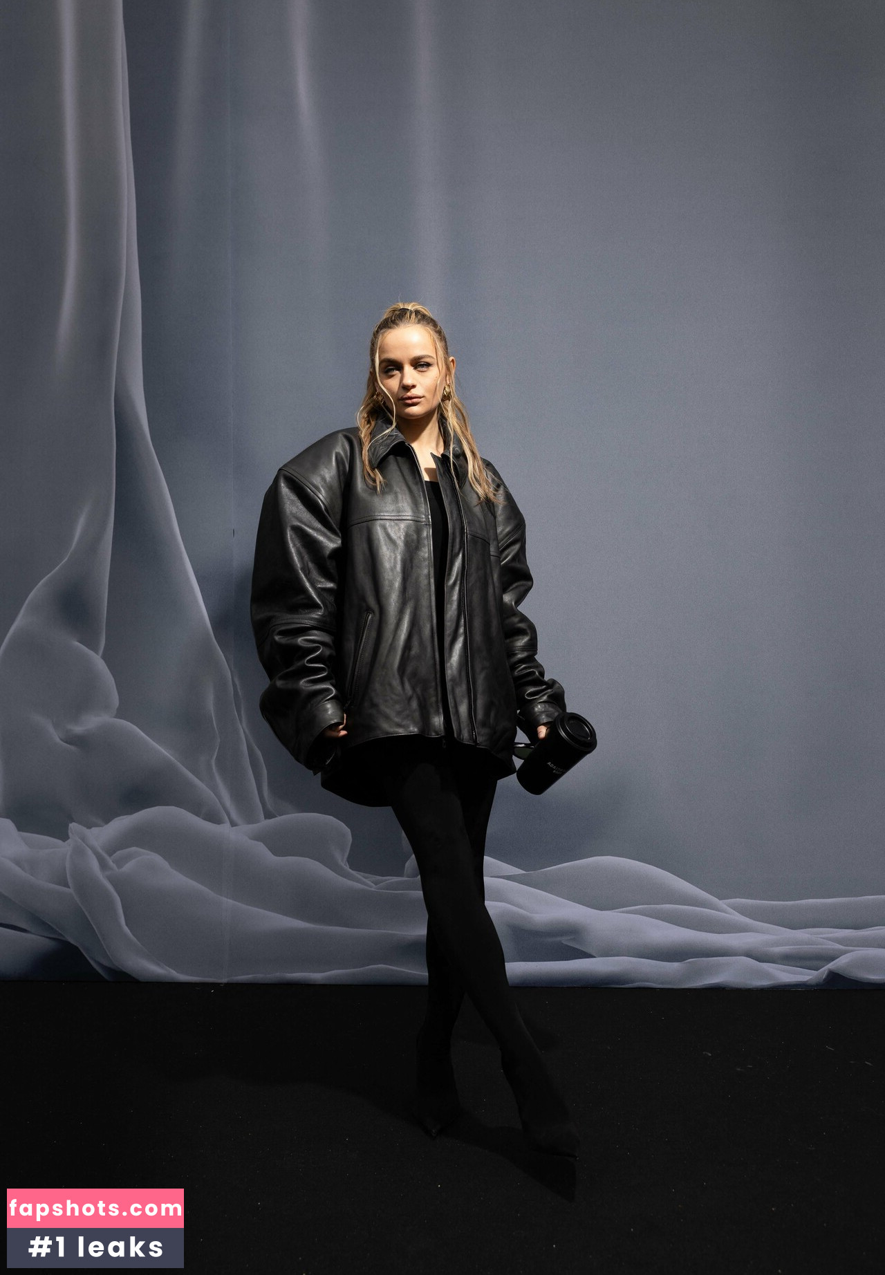 Joey King gallery photo #599