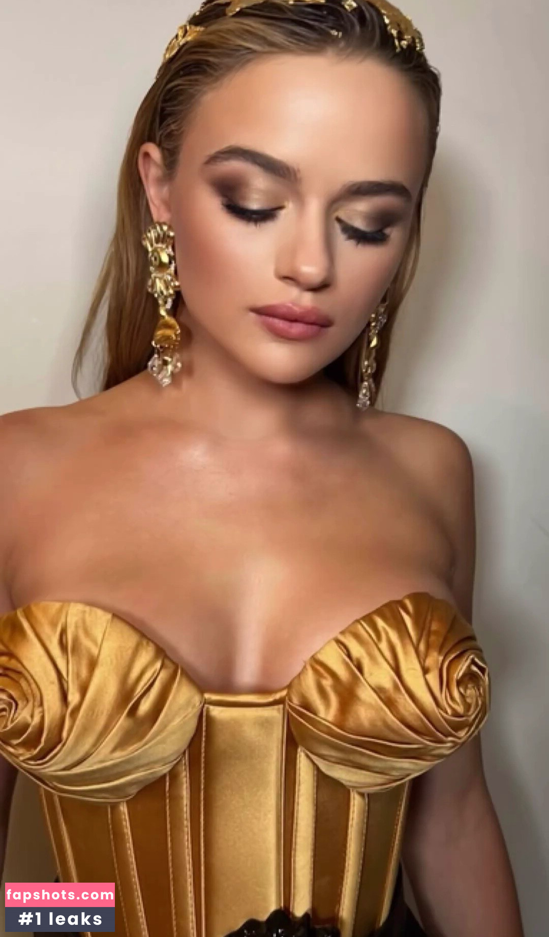 Joey King gallery photo #654