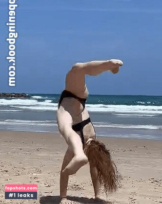 Joey King gallery photo #669