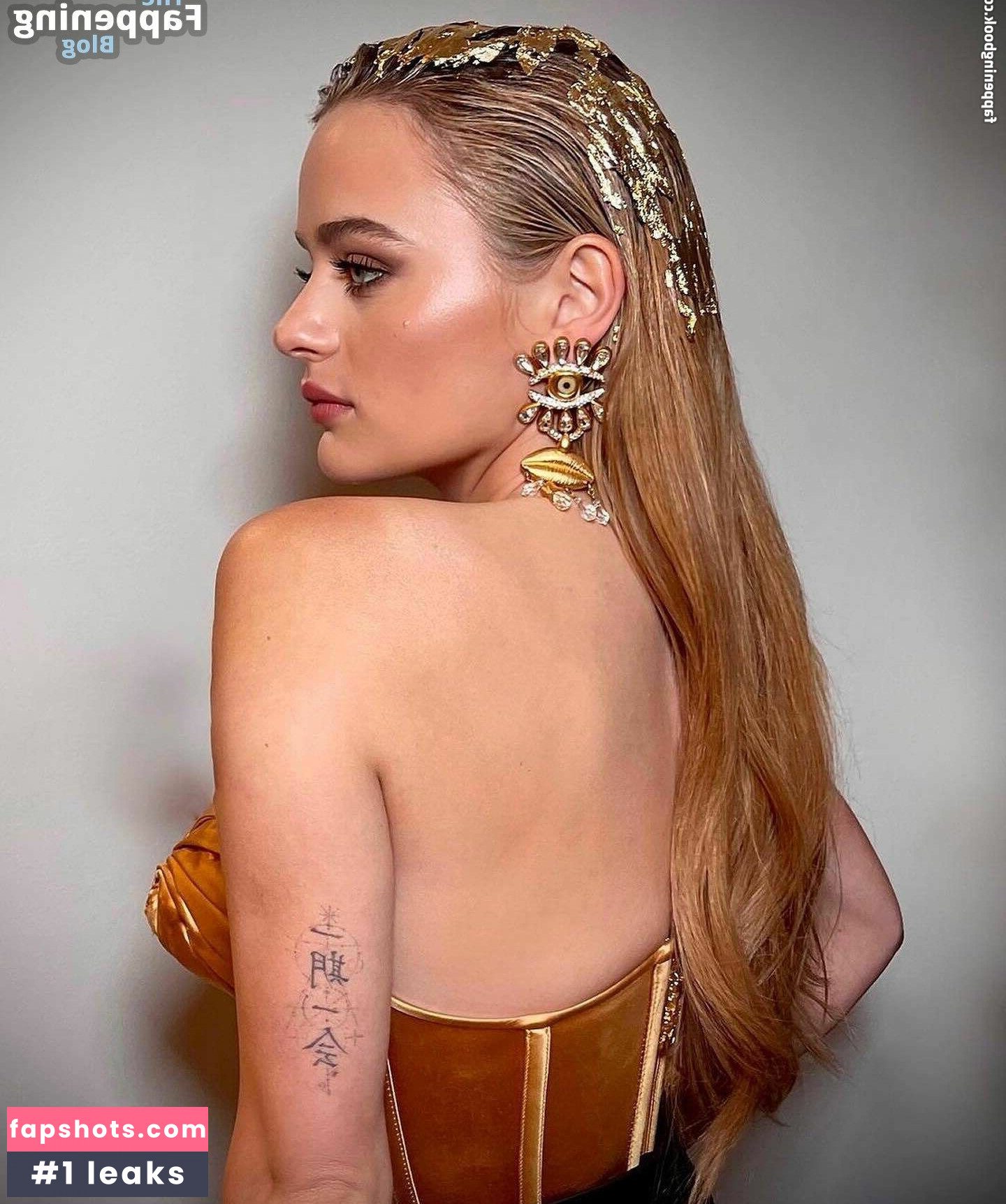 Joey King gallery photo #762