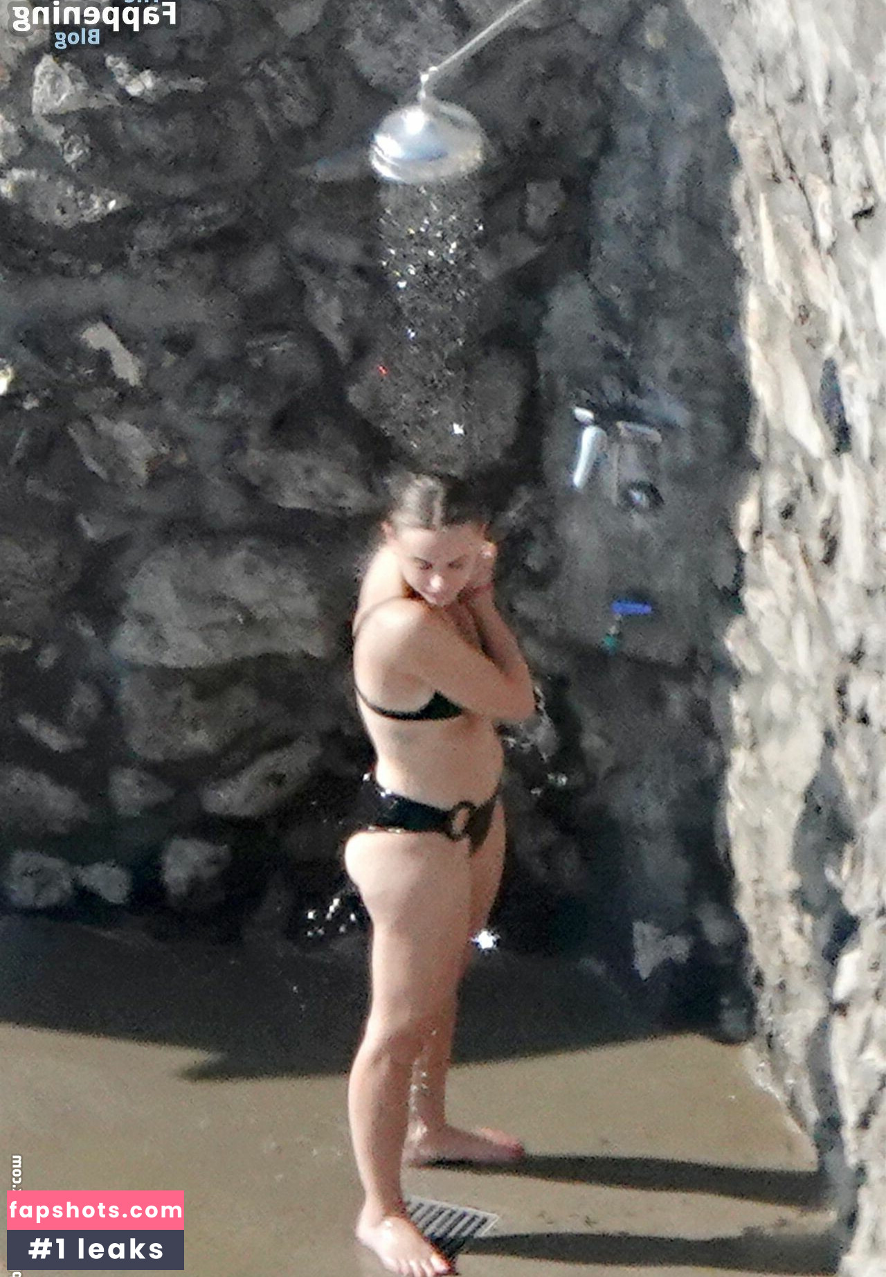 Joey King gallery photo #808