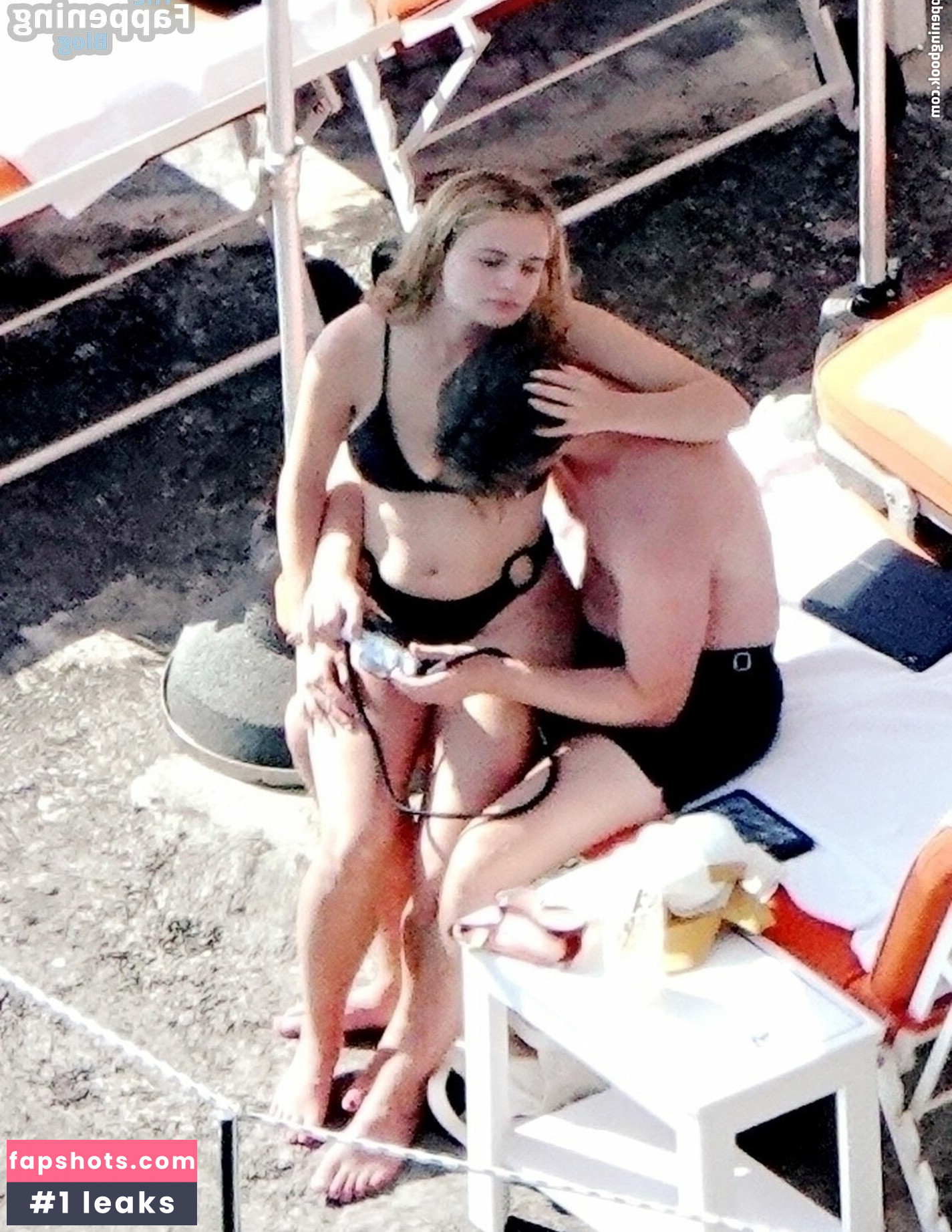 Joey King gallery photo #822