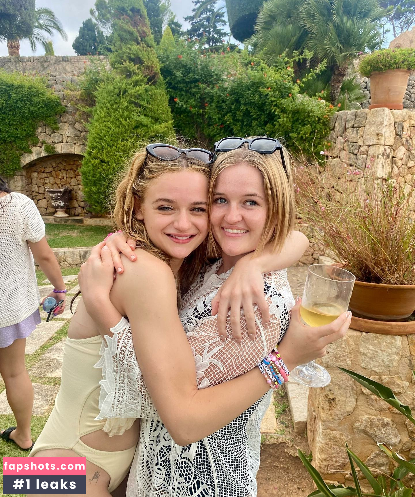 Joey King gallery photo #870