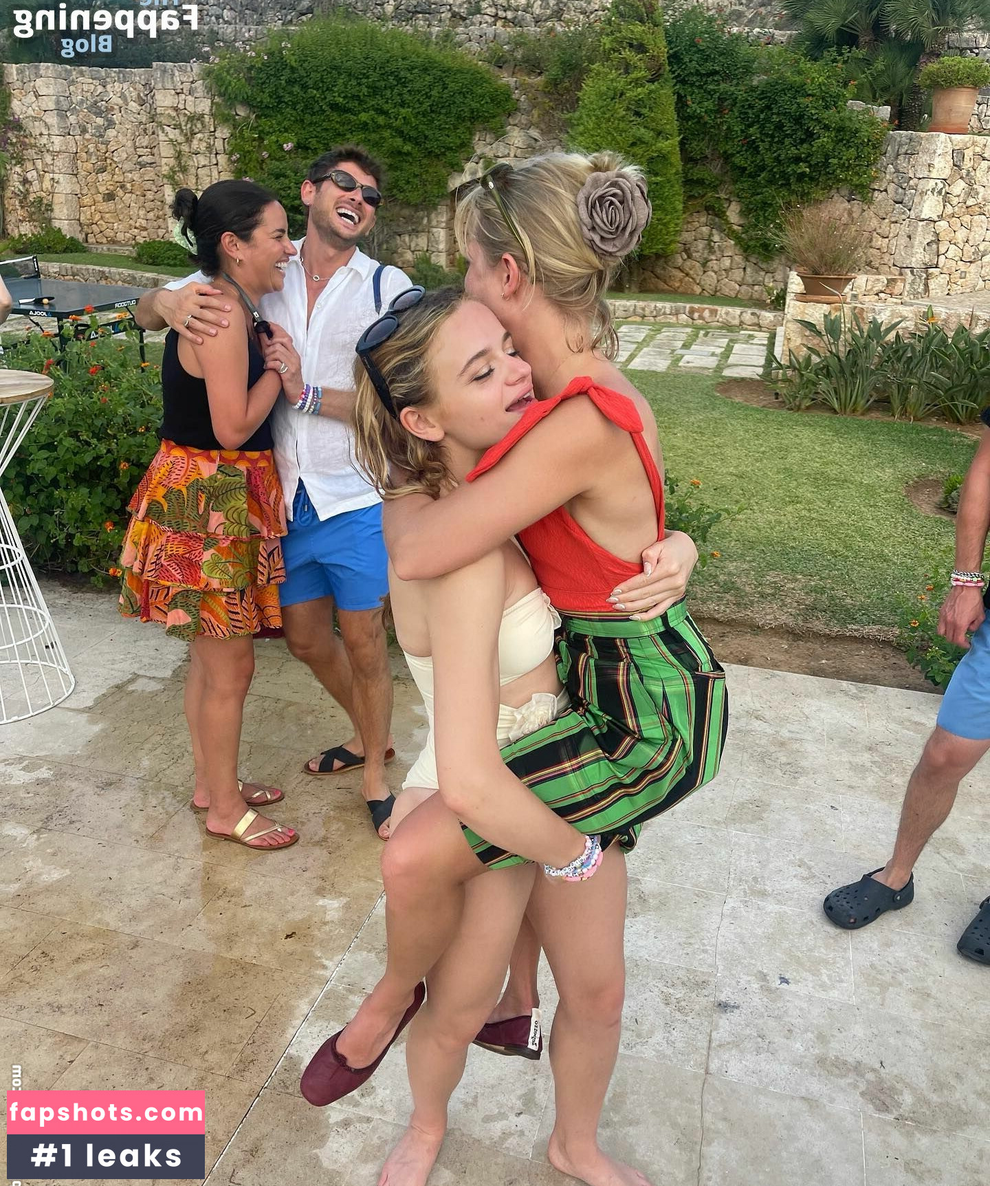 Joey King gallery photo #878