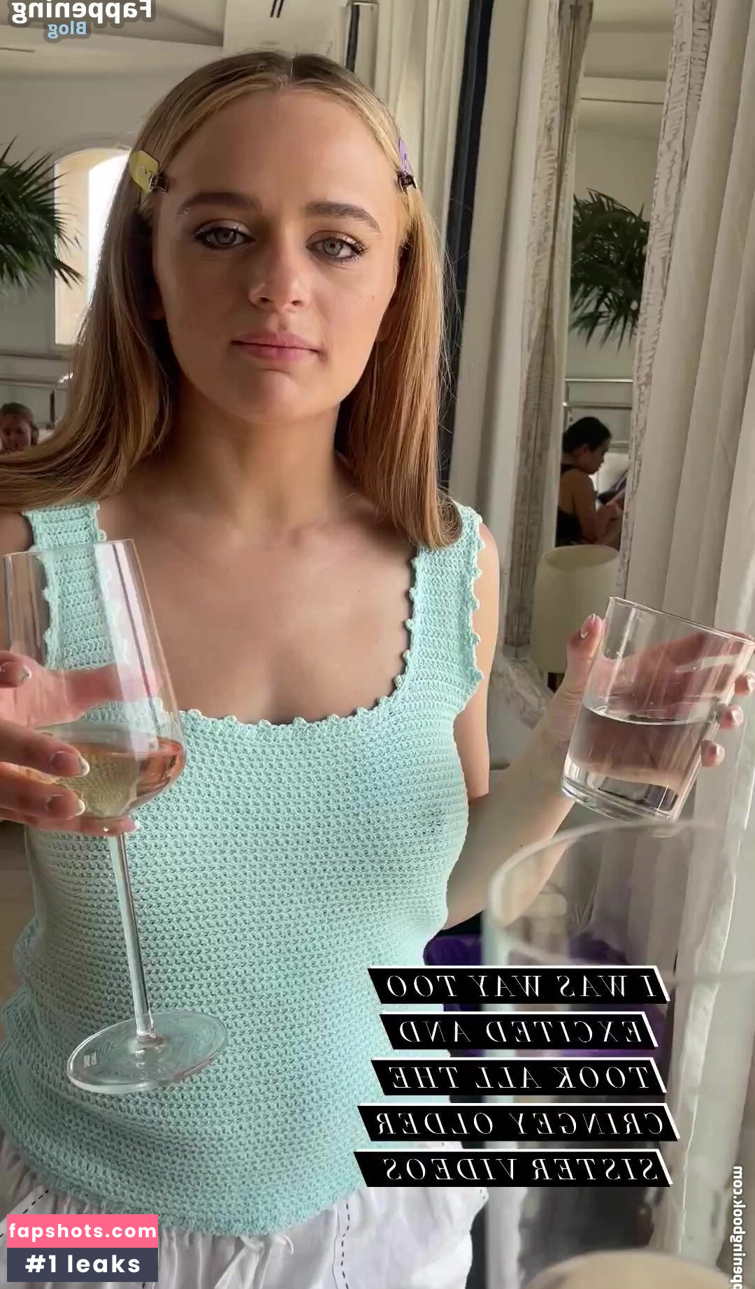 Joey King gallery photo #893