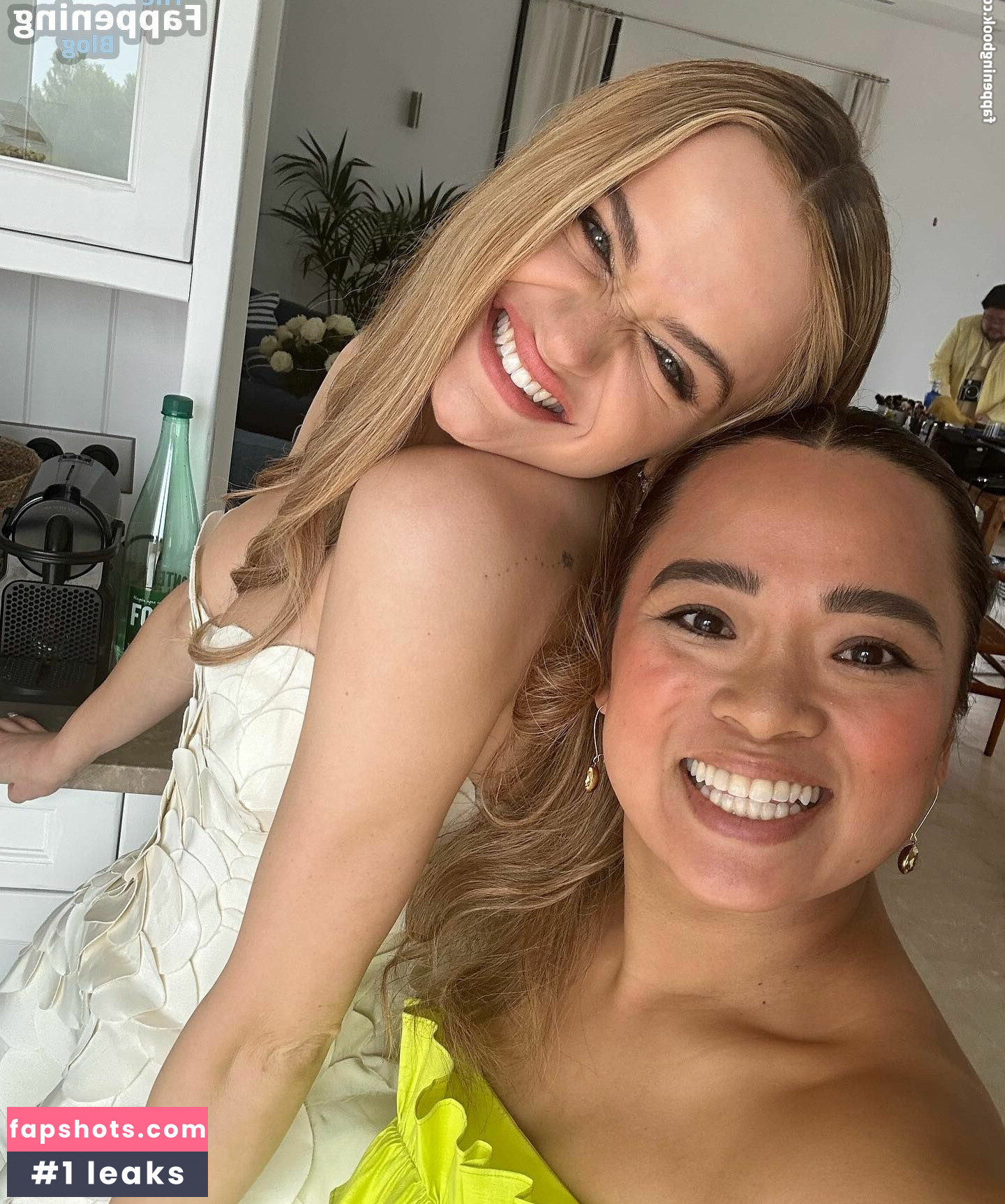 Joey King gallery photo #900