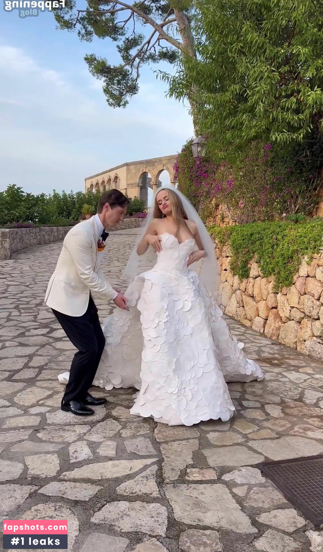 Joey King gallery photo #912