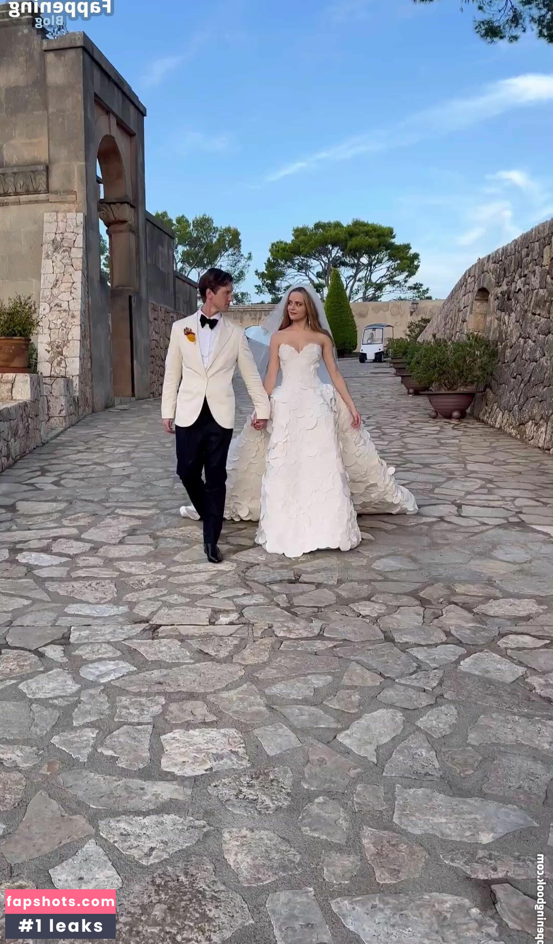 Joey King gallery photo #915