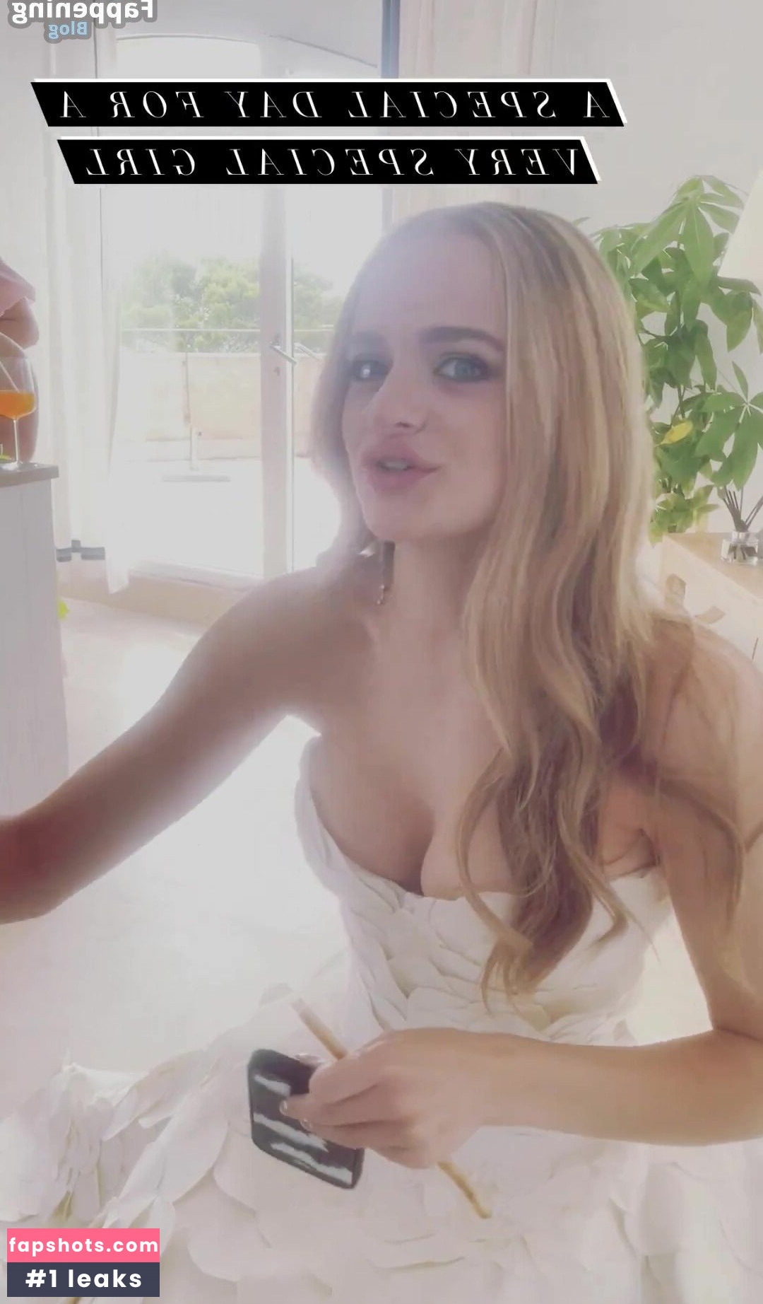 Joey King gallery photo #917