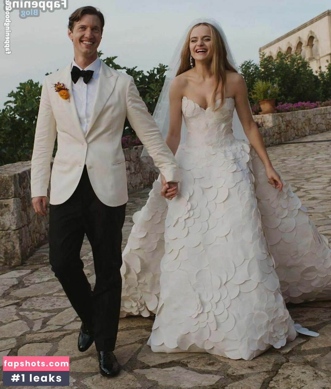 Joey King gallery photo #925