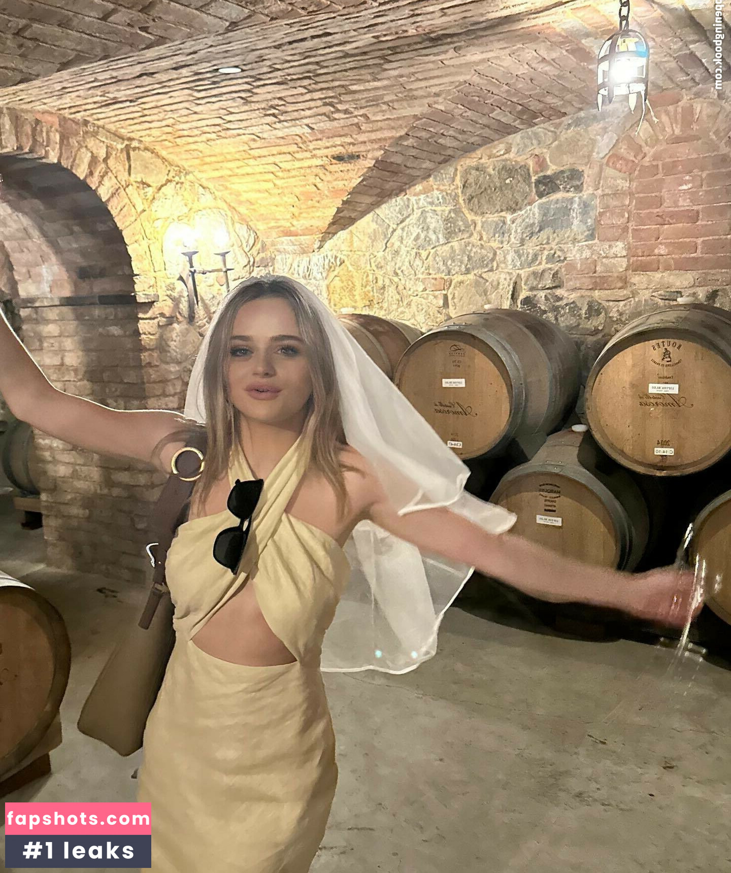 Joey King gallery photo #949