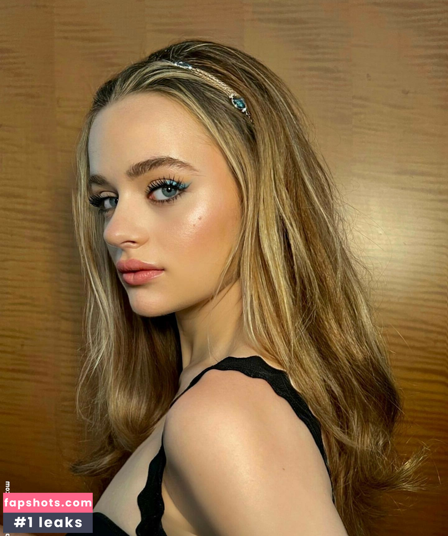 Joey King gallery photo #963