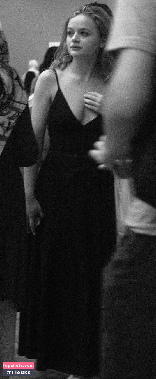 Joey King gallery photo #989