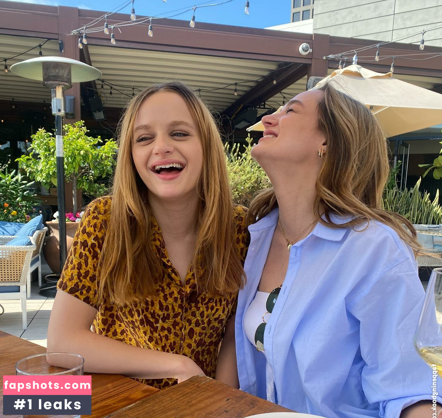 Joey King gallery photo #993