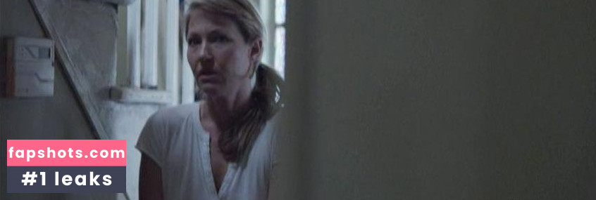 Joey Lauren Adams gallery photo #35