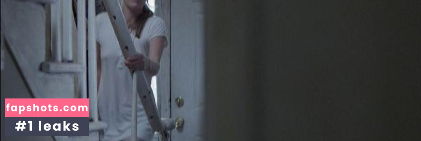 Joey Lauren Adams gallery photo #36