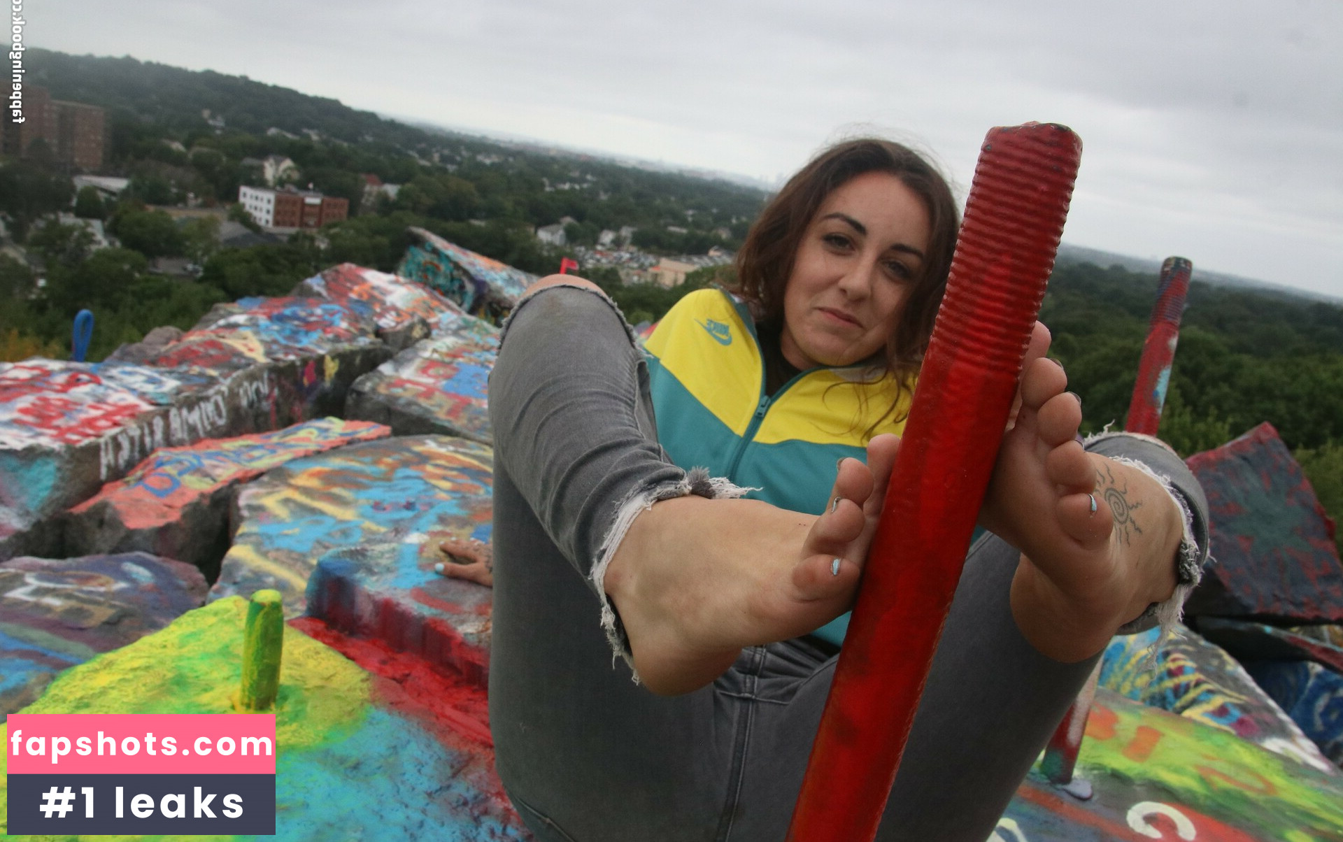 Joey's Feet Girls gallery photo #29