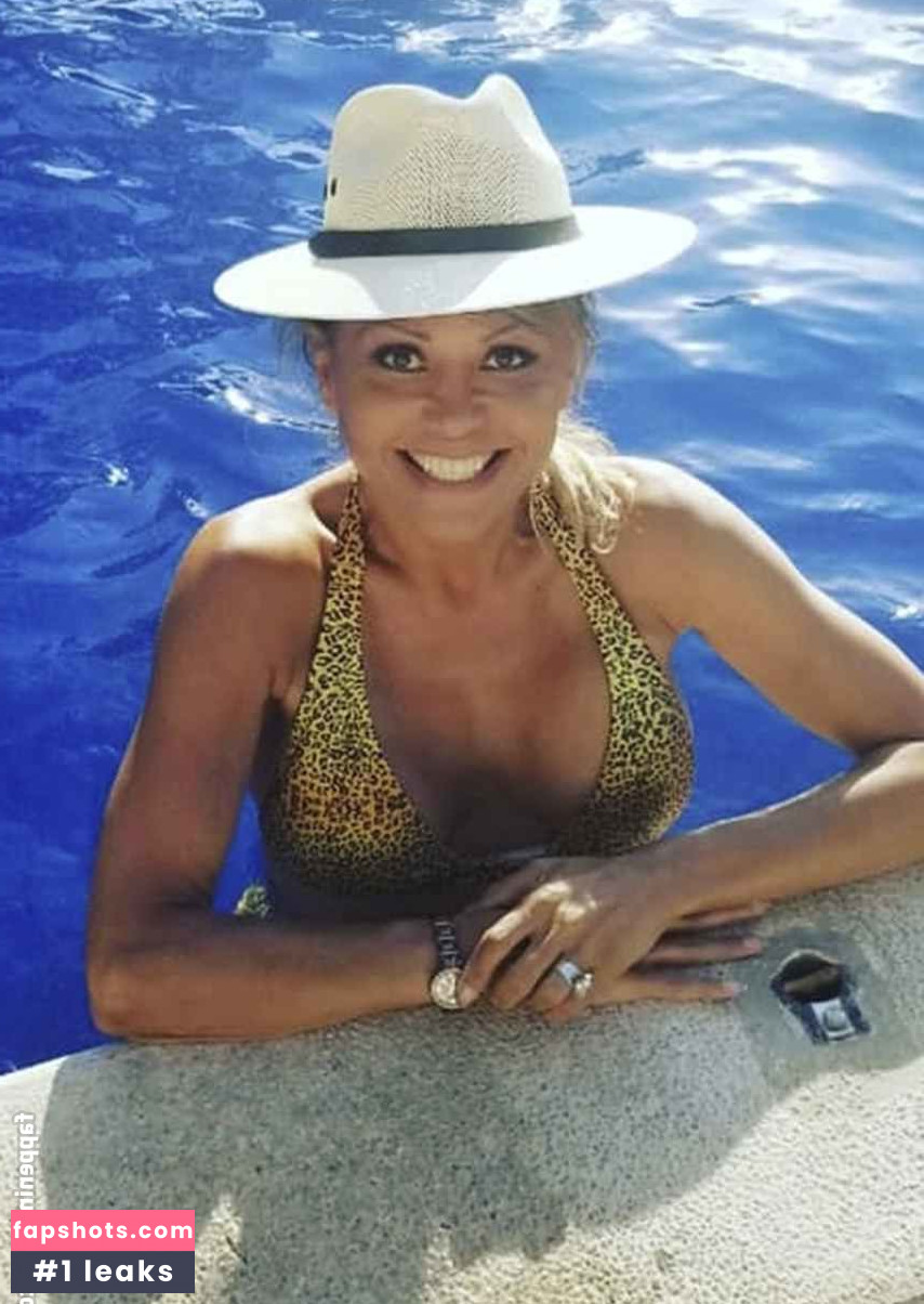 Johanna Badin gallery photo #28