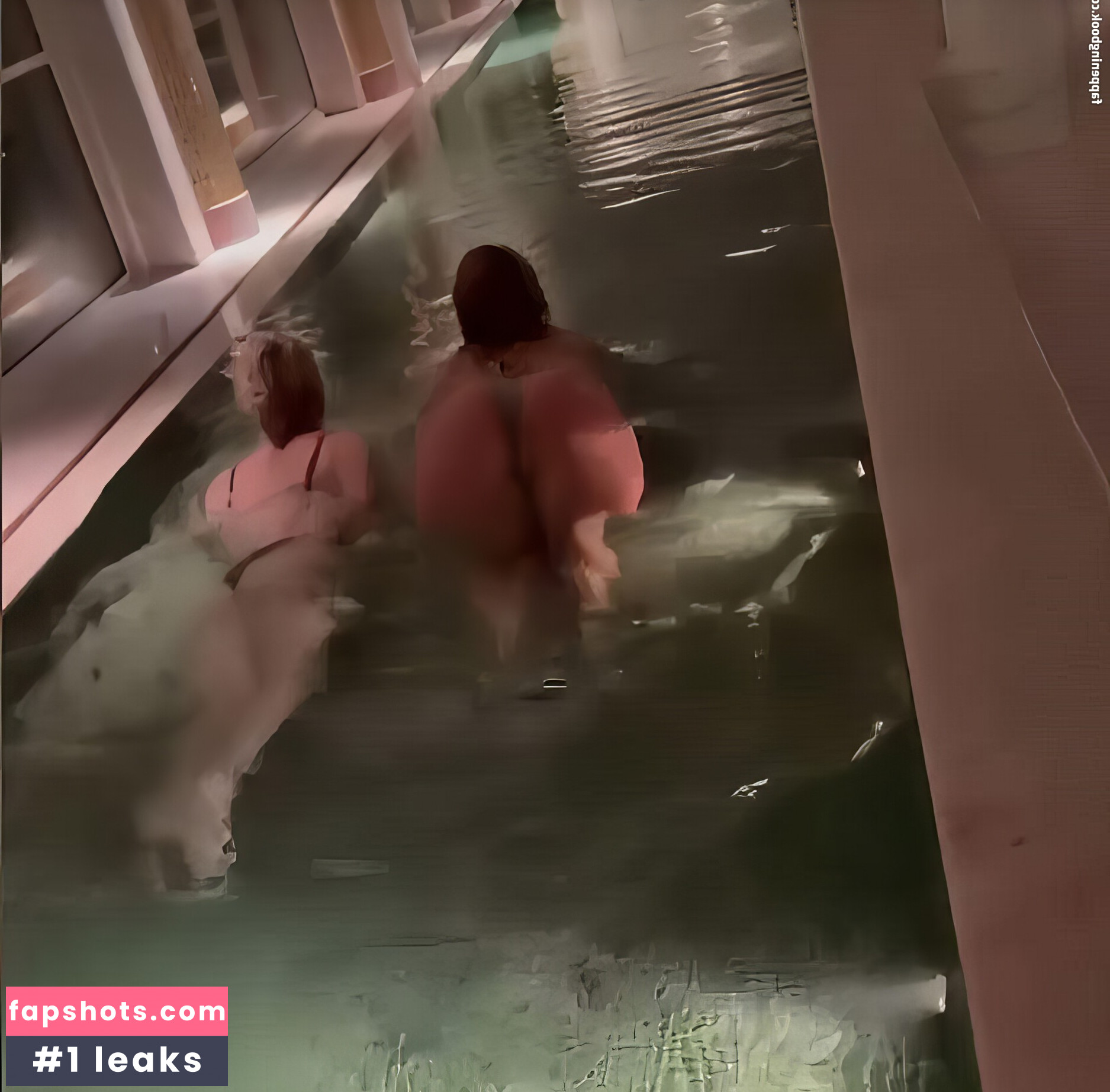 Johanna Juhlin gallery photo #23