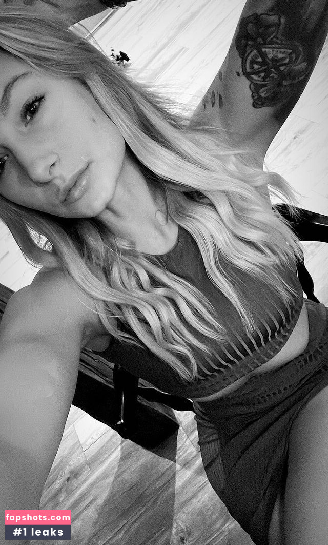 Johanna Juhlin gallery photo #30