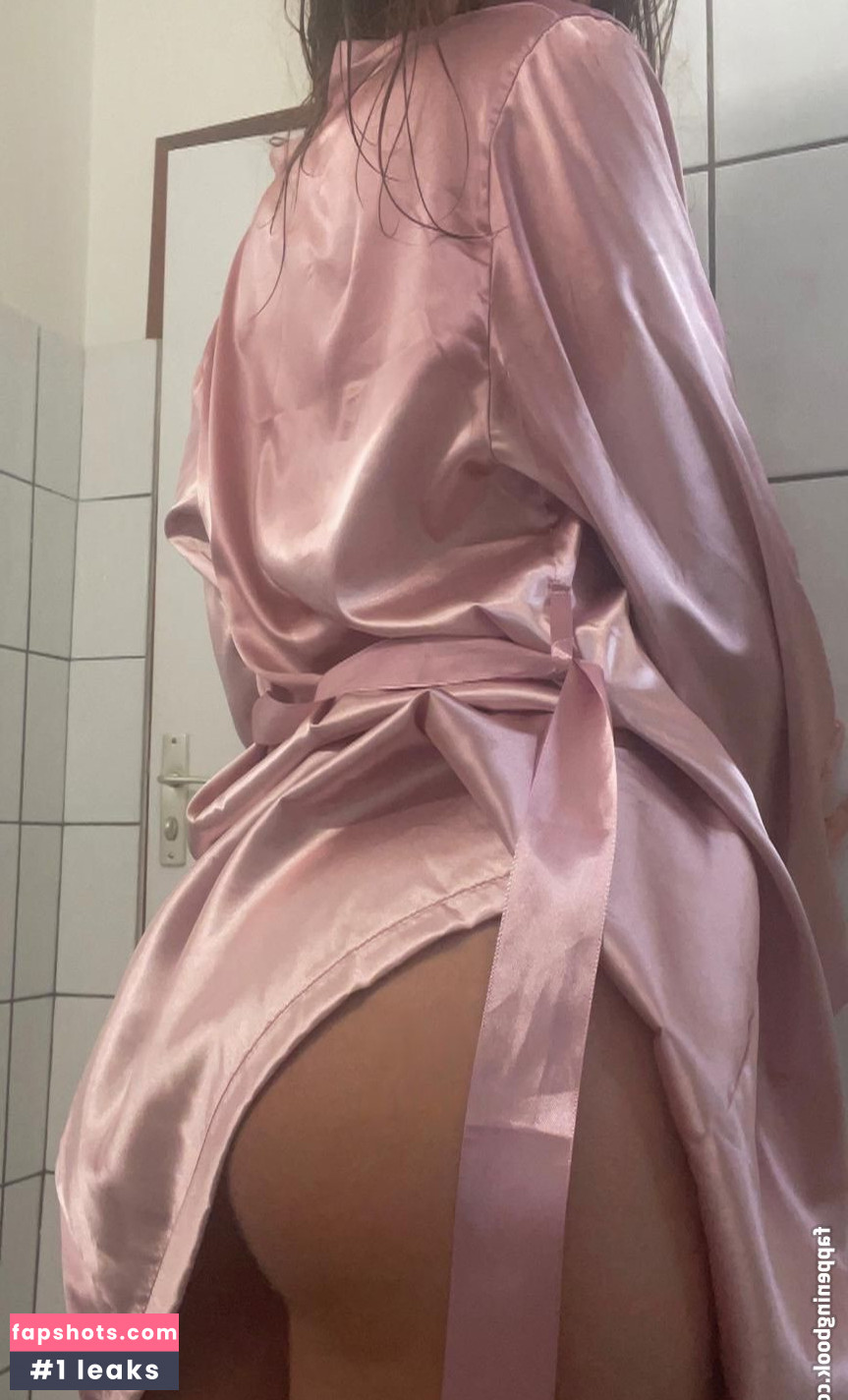 Johanna Peyre gallery photo #8