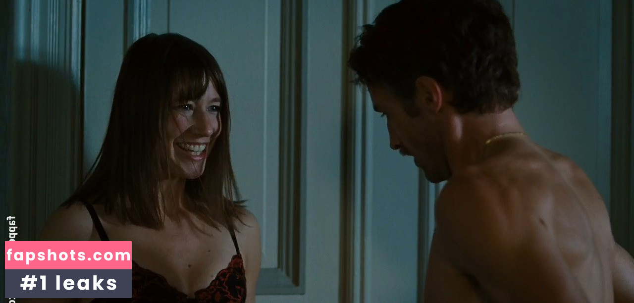 Johanna Wokalek gallery photo #18