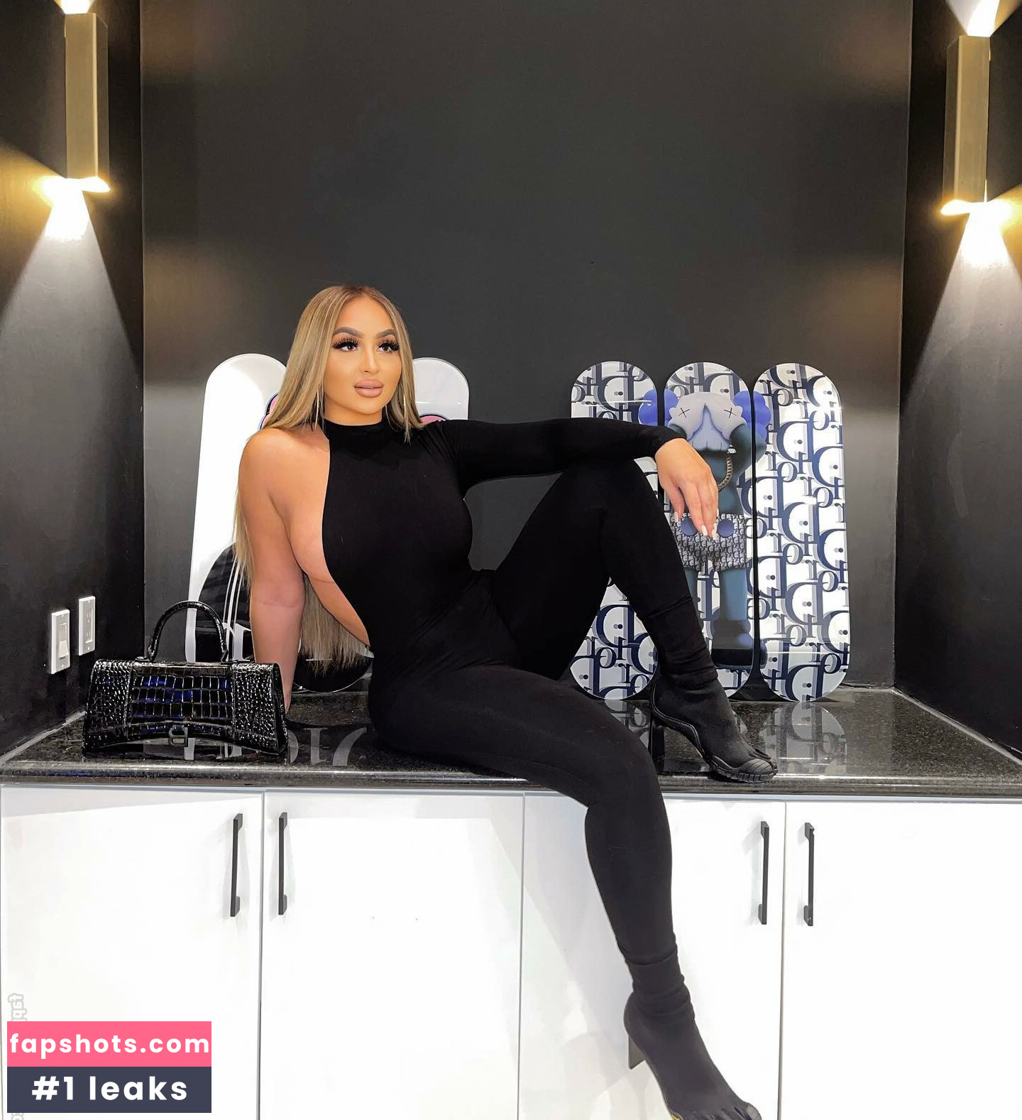 JoJo gallery photo #23