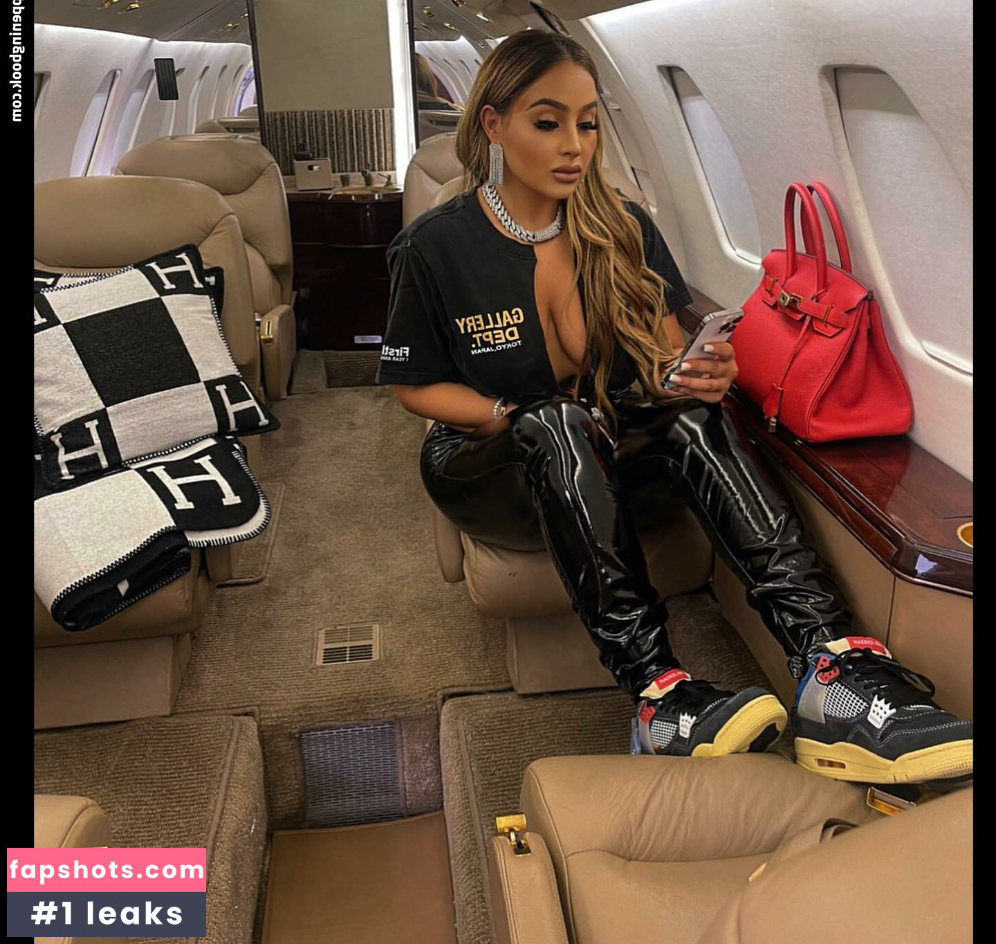 JoJo gallery photo #29