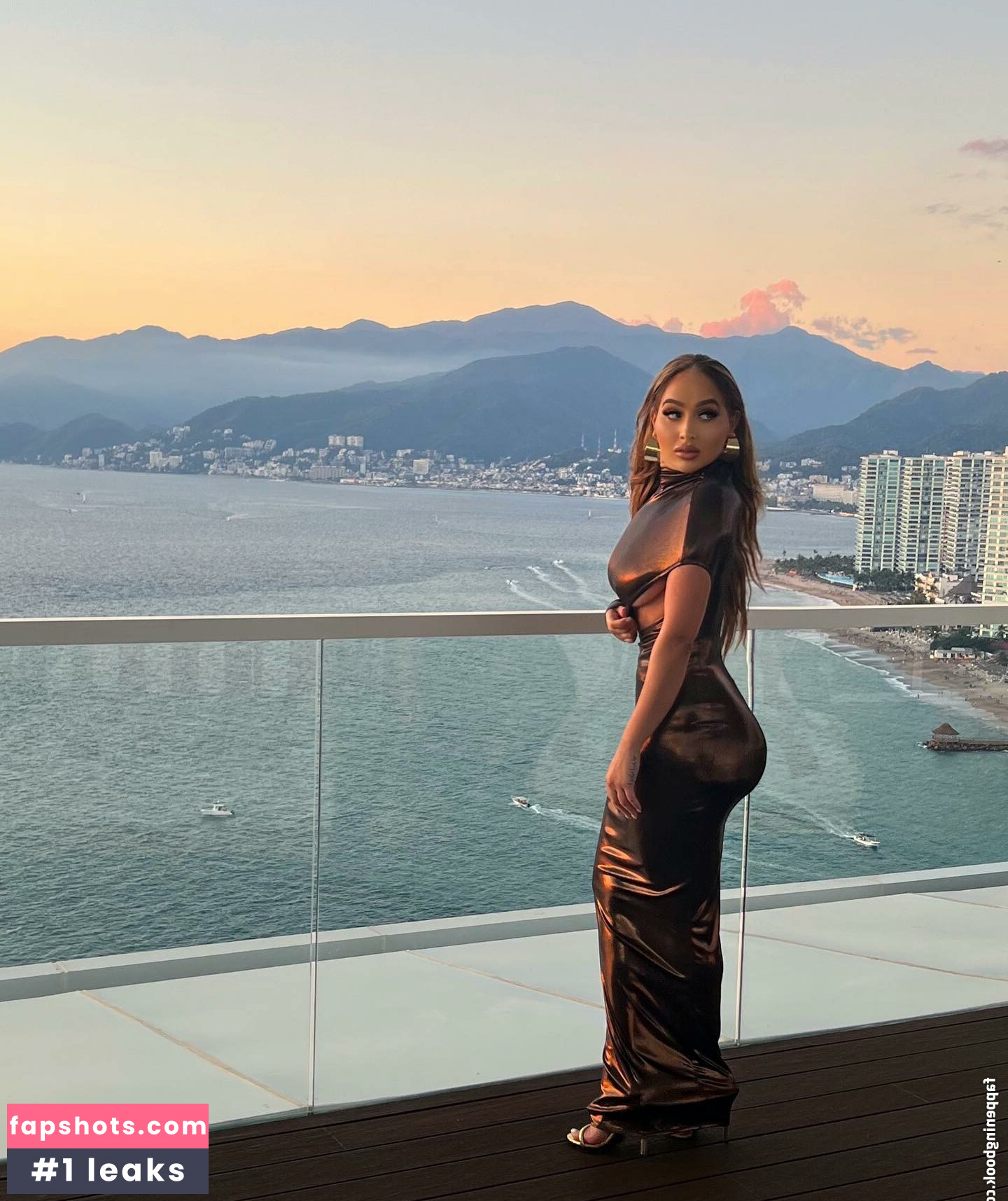 JoJo gallery photo #31