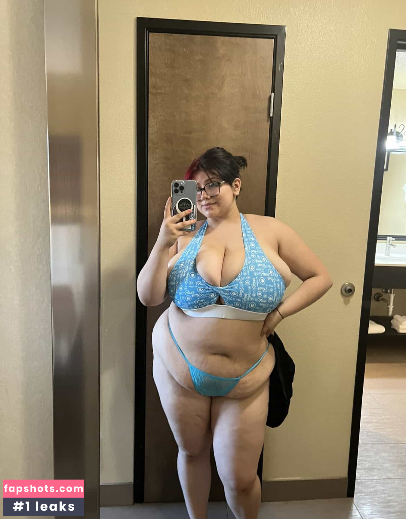 jokateases gallery photo #12