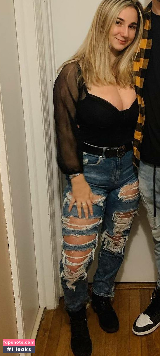 Jolie B nude babe gallery