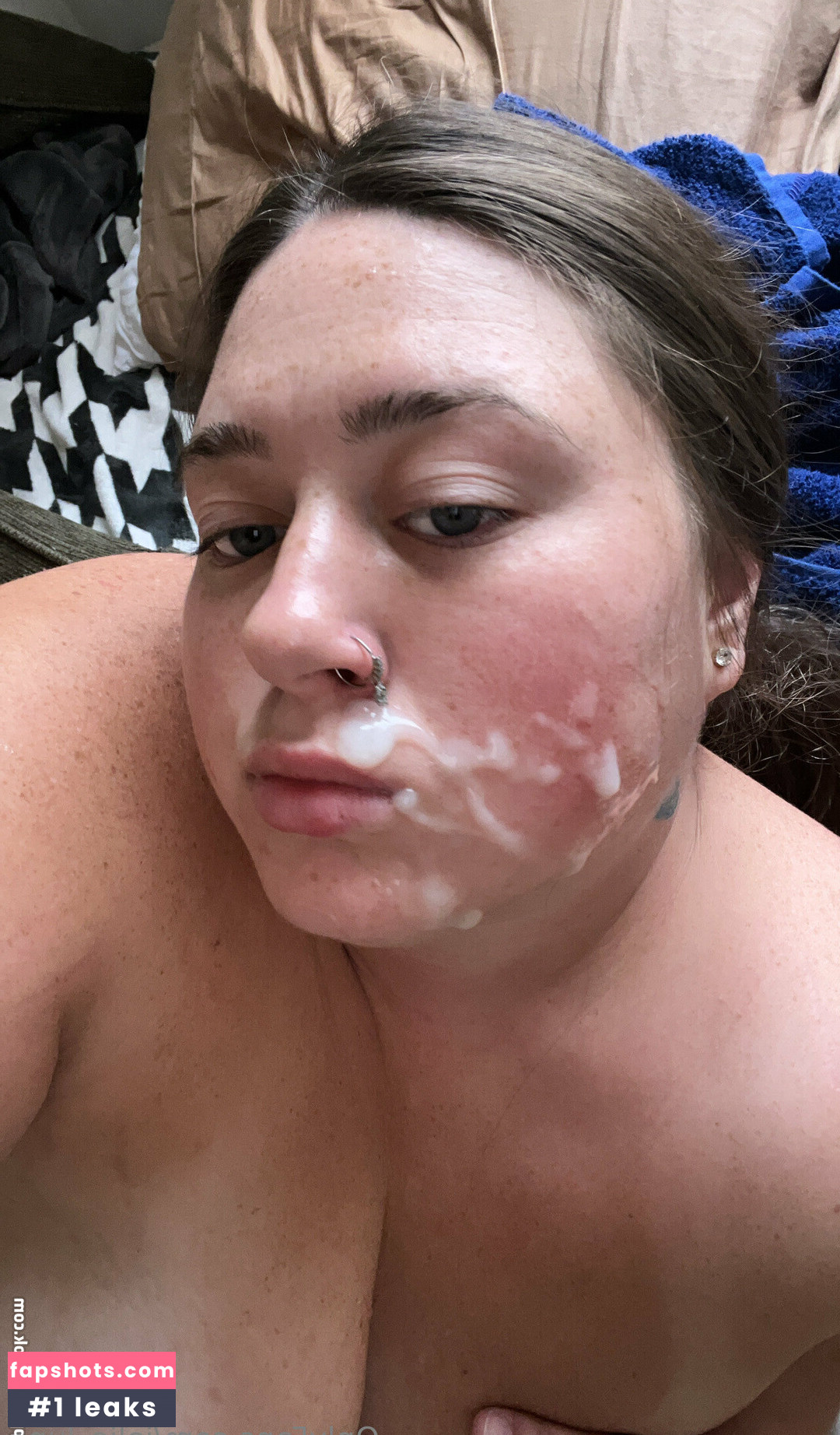 jolie_luna gallery photo #15