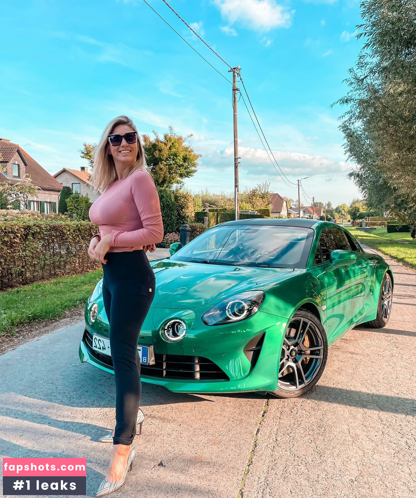 Jolien Orye gallery photo #10