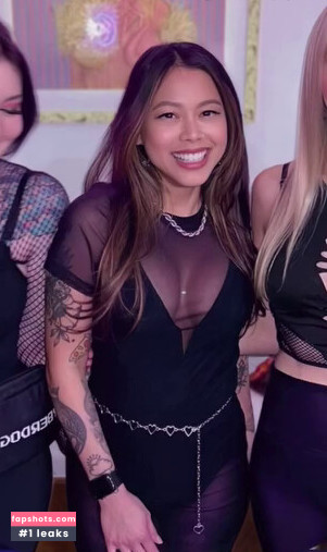 Jonna Mae gallery photo #2