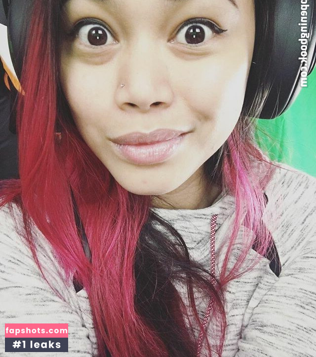 Jonna Mae gallery photo #40