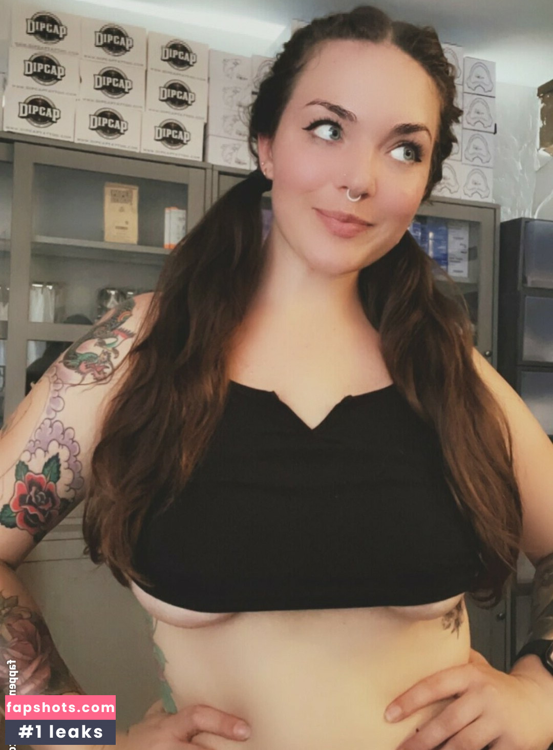 JonniJ gallery photo #15