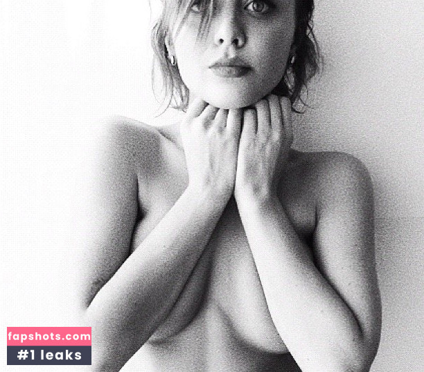 Jordan Hinson gallery photo #33