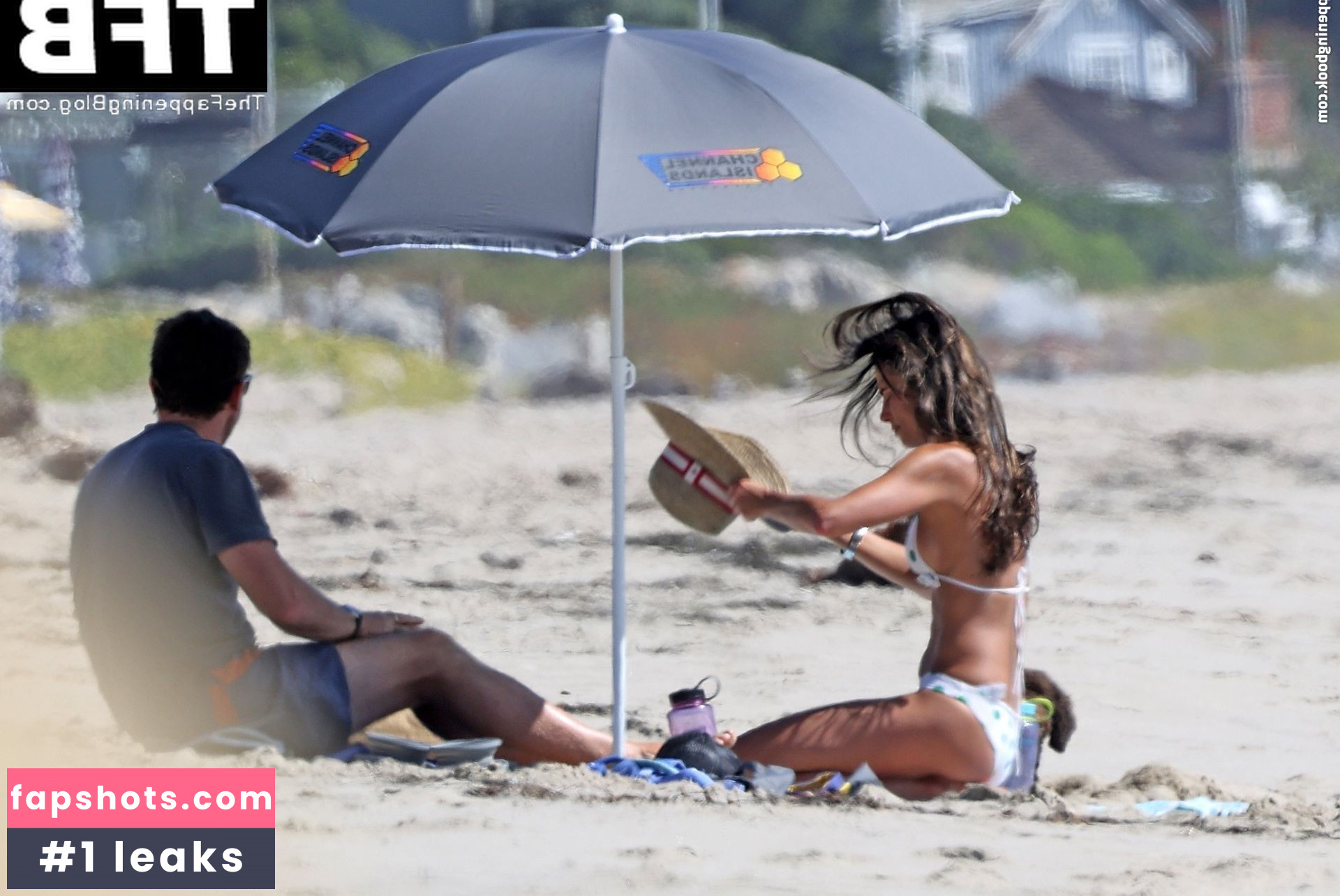 Jordana Brewster Nahé úniky fotek pouze od fanoušků #230 - Fapshots