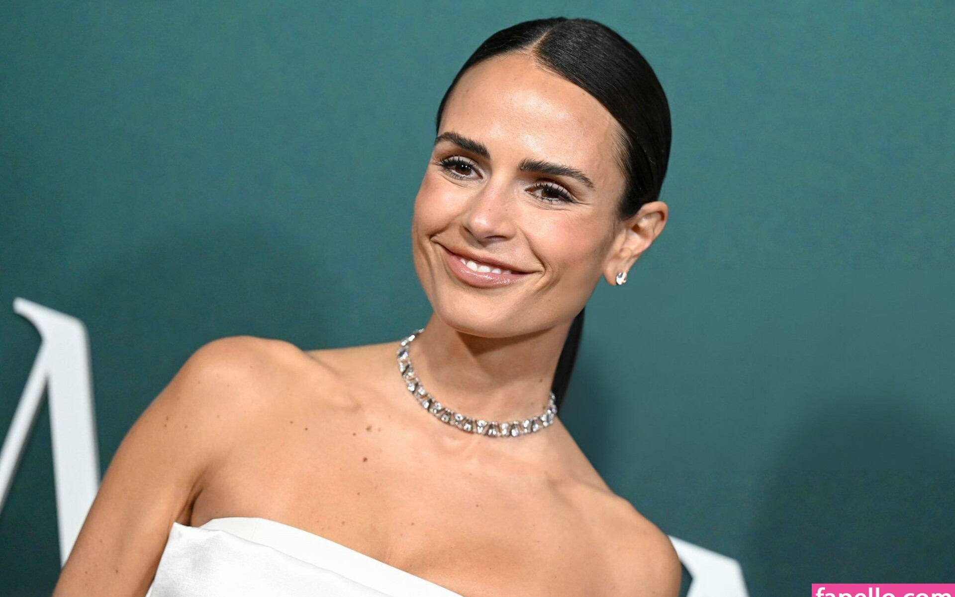 jordana-brewster Nahé úniky fotek pouze od fanoušků #336 - Fapshots