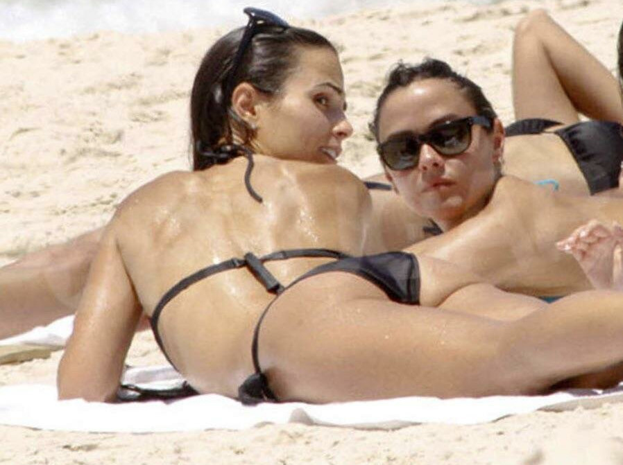 jordana-brewster Nahé úniky fotek pouze od fanoušků #385 - Fapshots