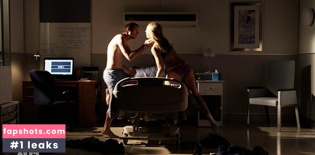 Jordana Spiro gallery photo #15