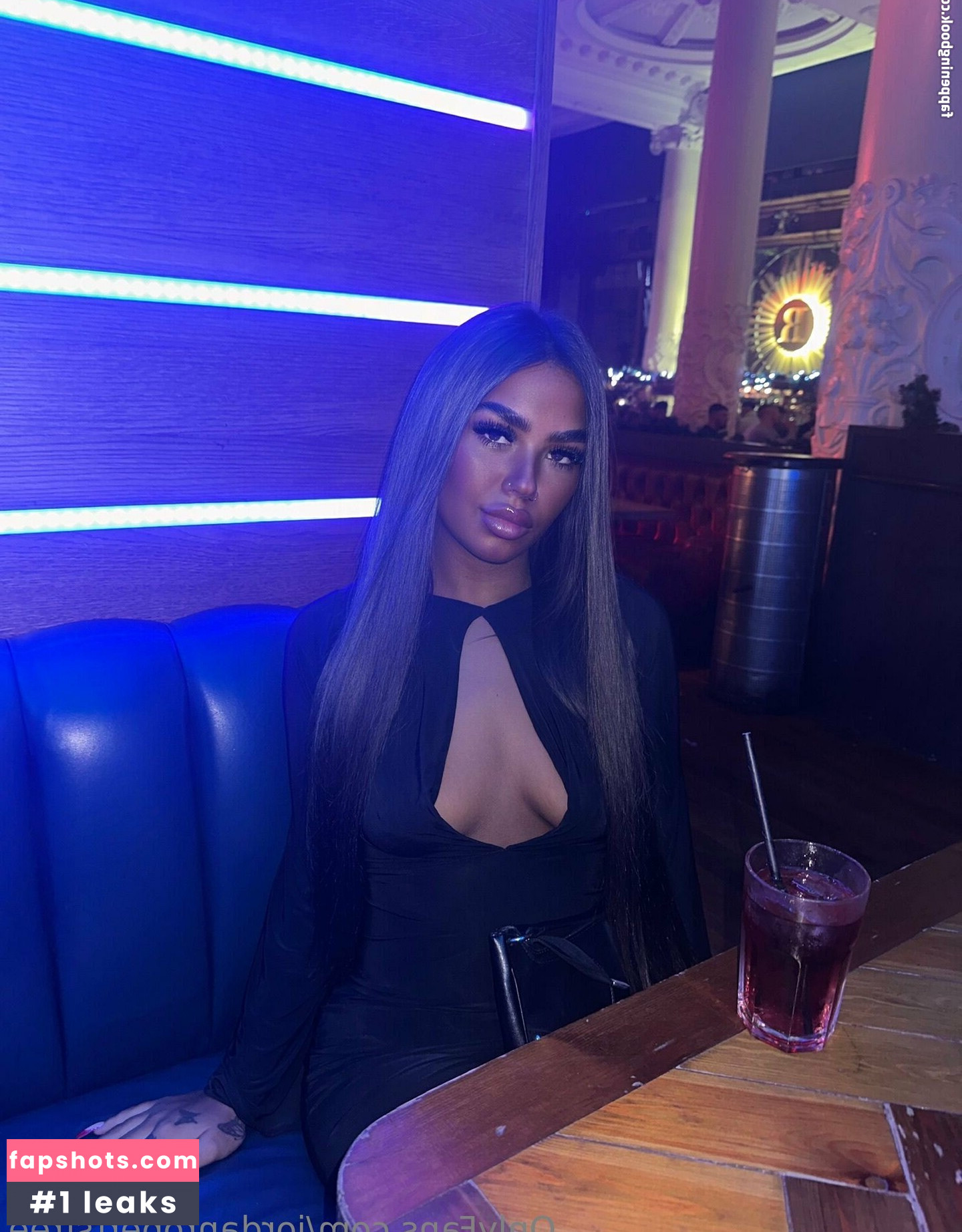 jordanrobertsfree gallery photo #12