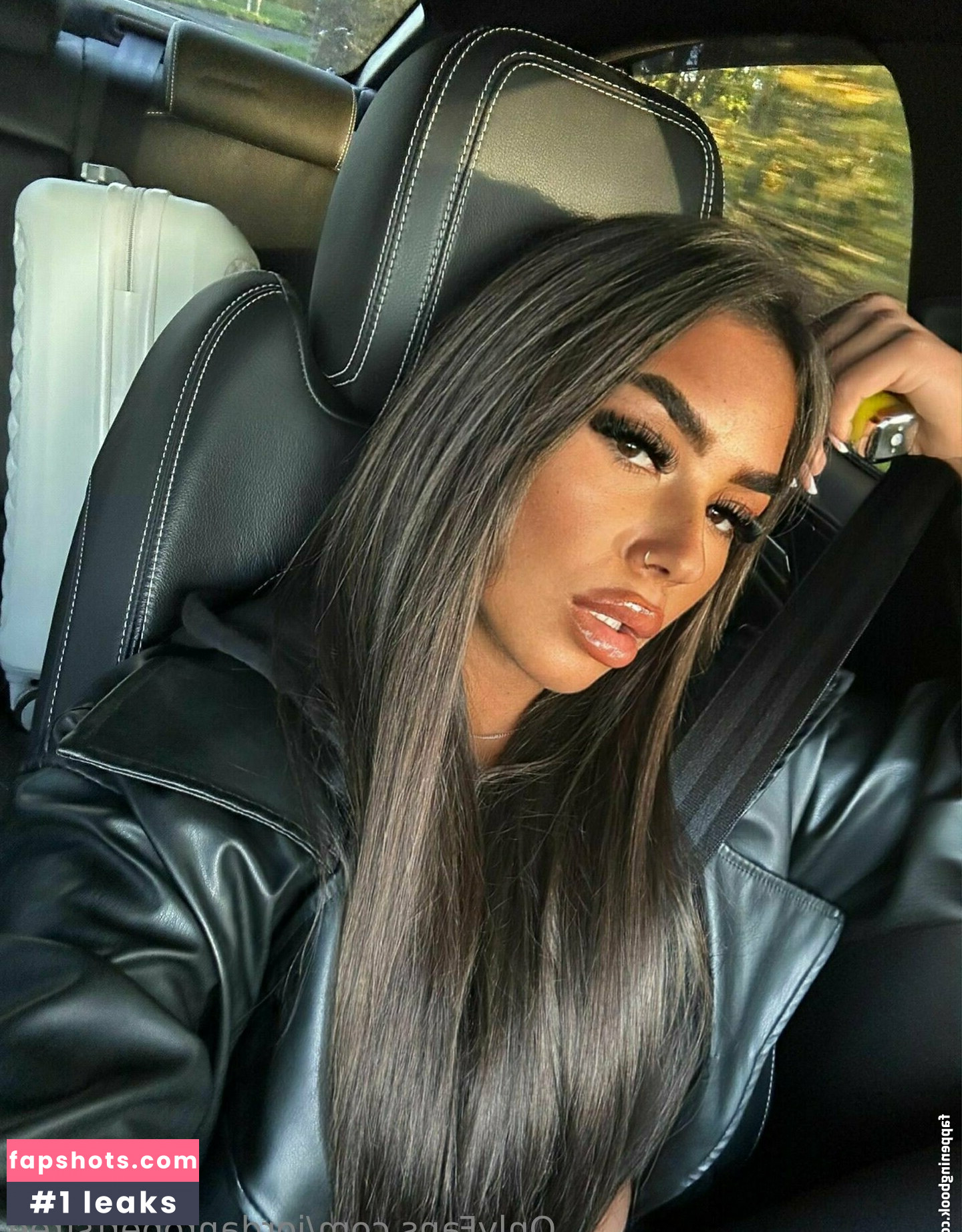 jordanrobertsfree gallery photo #7