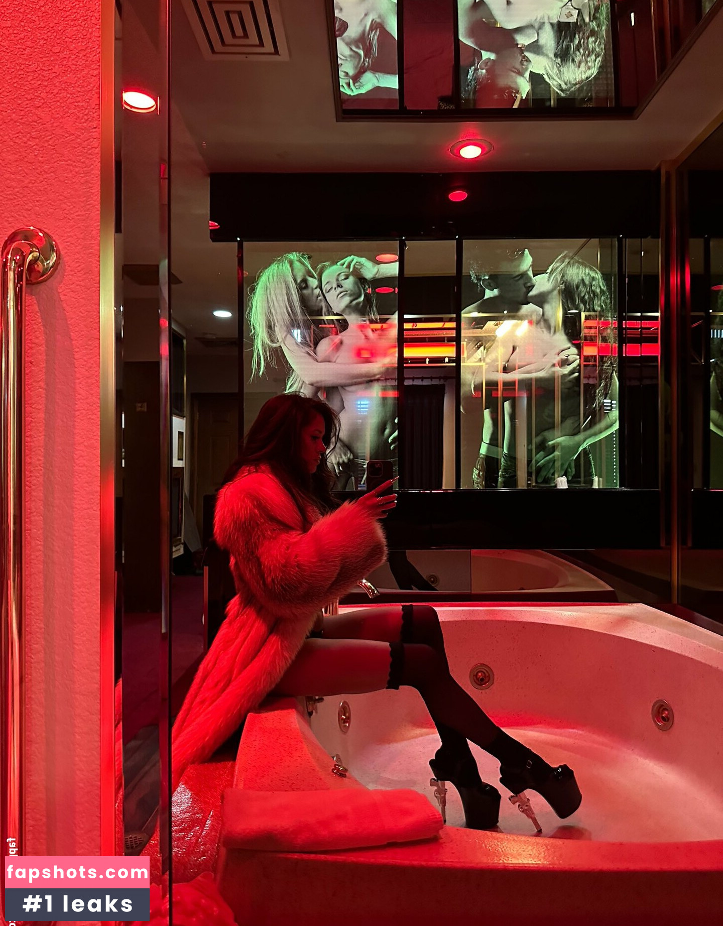 Jordygroesch Nude Leaks OnlyFans Photos #14 - LeakJerk