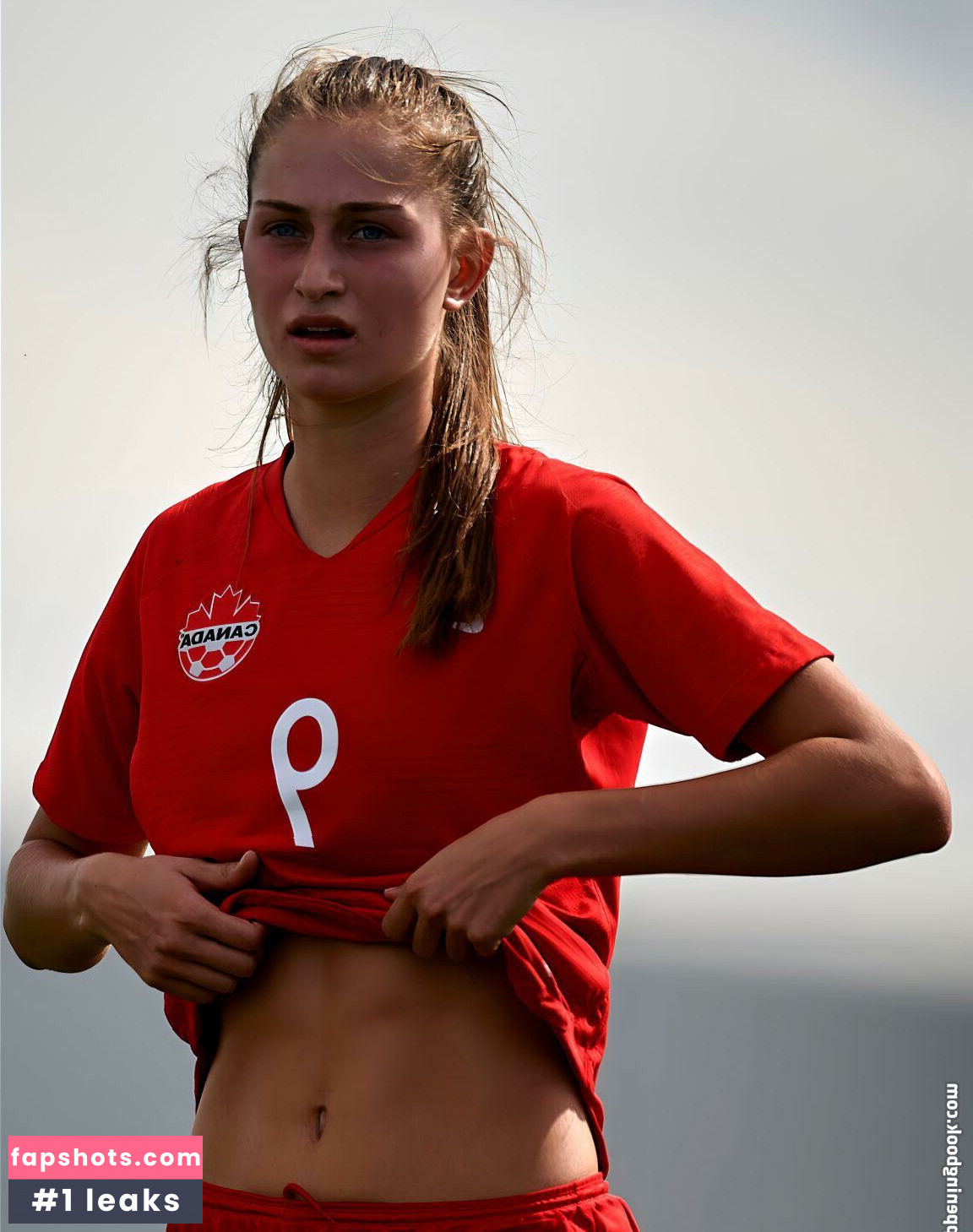 Jordyn Huitema gallery photo #17