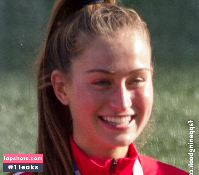 Jordyn Huitema gallery photo #20