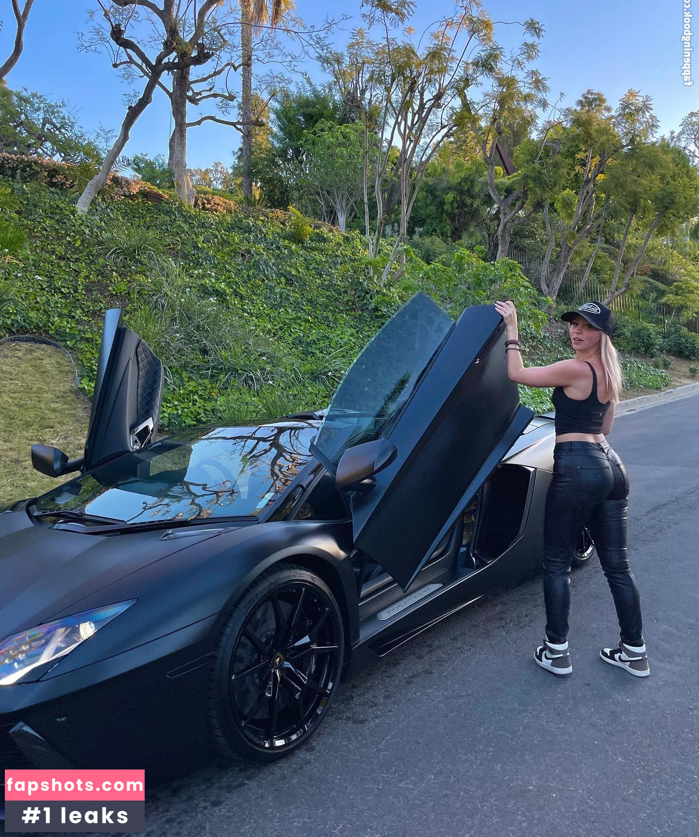 Jordyn Jones gallery photo #1032