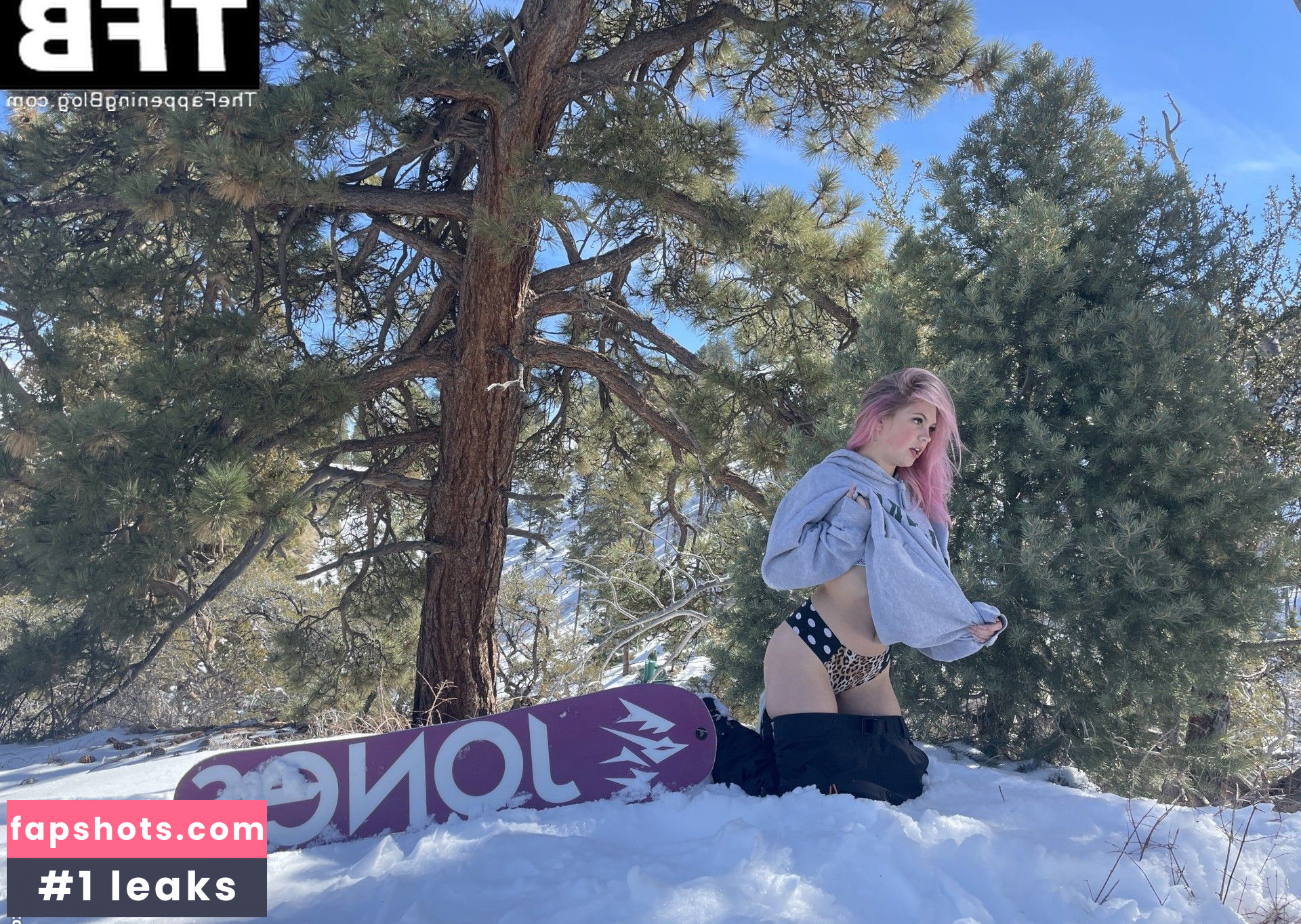 Jordyn Jones gallery photo #1040